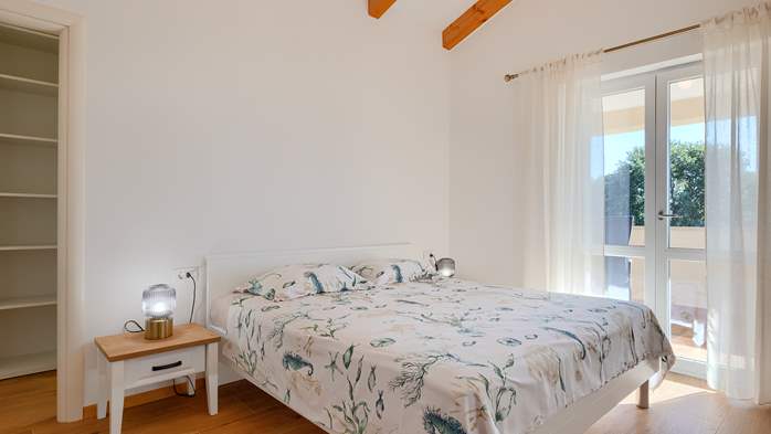 Villa Galiola near Rakalj for 6 people, 58