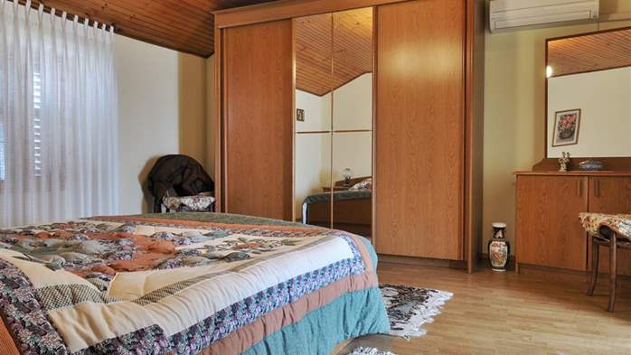 Villa Maria in Tar – Authentic Istrian house with swimming pool, 6