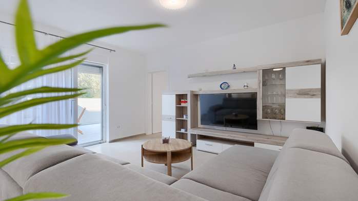 Appartamento per 5 persone con piscina, terrazza e parcheggio, 1