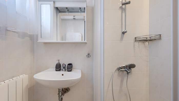 Appartamento per 4 persone a Galižana con balcone e vista mare, 14