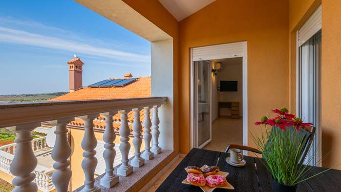 Spazioso appartamento a Galižana per 4 persone con due balconi, 15