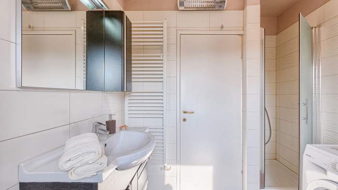 Appartamento Dea Vista a Banjole con piscina e vista mare., 24