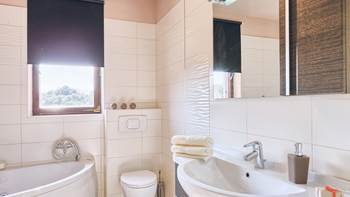 Appartamento Dea Vista a Banjole con piscina e vista mare., 25
