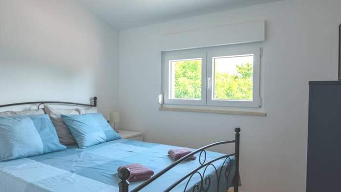 Casa Flores a Peroj, ideale per 8 persone, con piscina e adatta a, 21