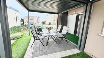 Moderan novouređeni apartman Emira u Medulinu za 4 osobe, 16