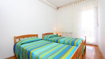 Apartment for 8 persons with pleasant ambience, private balcony, 6