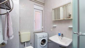 Apartment for 8 persons with pleasant ambience, private balcony, 14