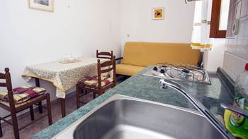 Ground floor apartment with private terrace, 2-3 persons, WiFi, 4