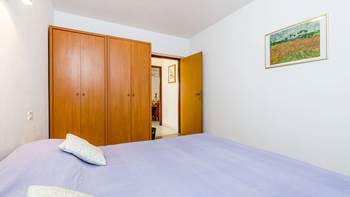 Bright and colorful air conditioned apartment for 4 in Medulin, 15