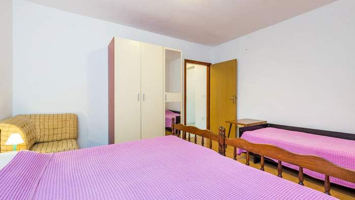 FeWo in Medulin für 5 Personen, mit einer schönen Terrasse, WLAN, 12