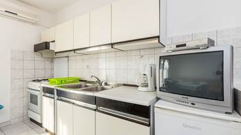 Apartment in Medulin for 5 persons, with a beautiful terrace,WiFi, 6