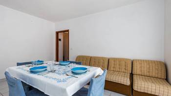 Apartment in Medulin for 5 persons, with a beautiful terrace,WiFi, 4