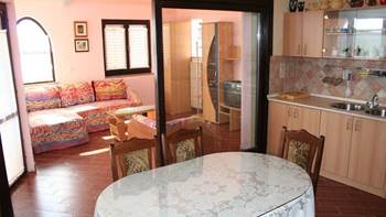 Three bedroom apartment with two bathrooms for 8 persons, WiFi, 5