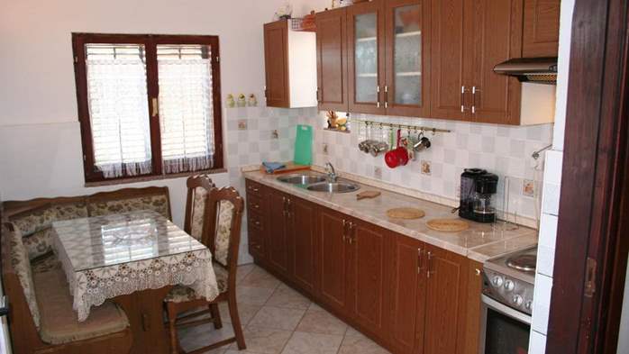 Ferienwohnung für 8 Personen im 1. Stock mit Balkon, SAT-TV, 4