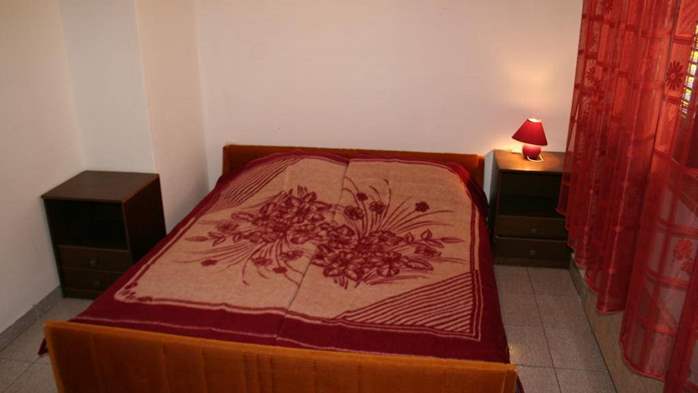 Ferienwohnung für 8 Personen im 1. Stock mit Balkon, SAT-TV, 2