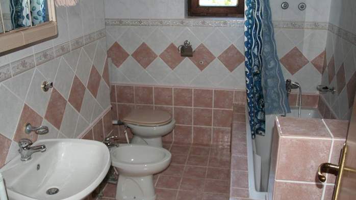 Ferienwohnung für 8 Personen im 1. Stock mit Balkon, SAT-TV, 7