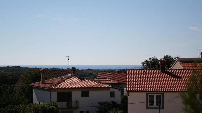Ferienwohnung für 8 Personen im 1. Stock mit Balkon, SAT-TV, 10
