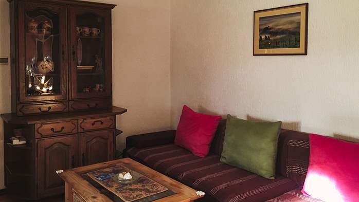 Apartment für 5 Personen mit drei Schlafzimmern und zwei Bädern, 6