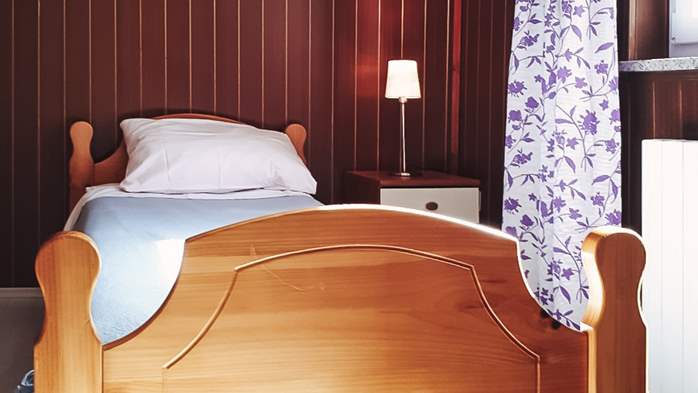 Apartment für 5 Personen mit drei Schlafzimmern und zwei Bädern, 4