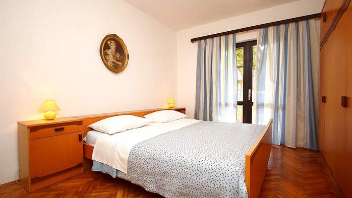 Spacious air conditioned apartment in Medulin, free WiFi, SAT-TV, 11