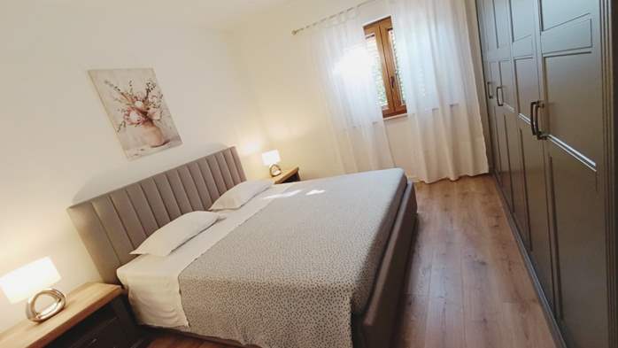 Geräumiges, klimatisiertes Apartment in Medulin mit WLAN, SAT-TV, 14