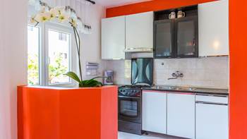 Colorful family apartment with children's playground and barbecue, 1
