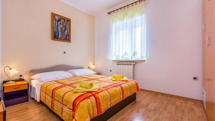 Schöne und einfache FeWo mit Balkon für 3 Personen, Klimaanlage, 8