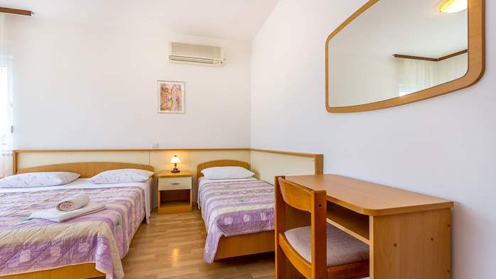 Große Wohnung für 6 Personen mit zwei Schlafzimmer, Terrasse,WLAN, 9