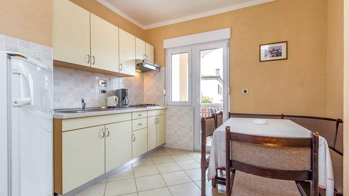 Große Wohnung für 6 Personen mit zwei Schlafzimmer, Terrasse,WLAN, 5