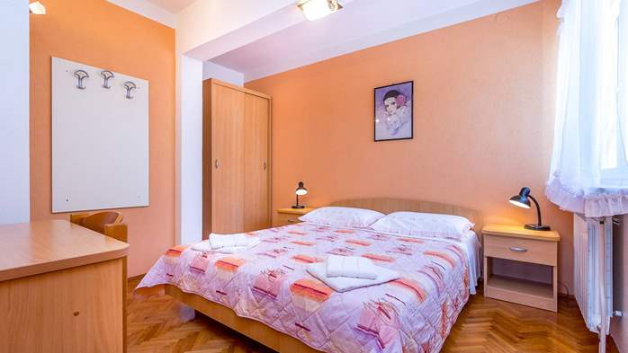 Kleine FeWo mit Terrasse für drei, Schlafzimmer, WLAN, Parkplatz, 10