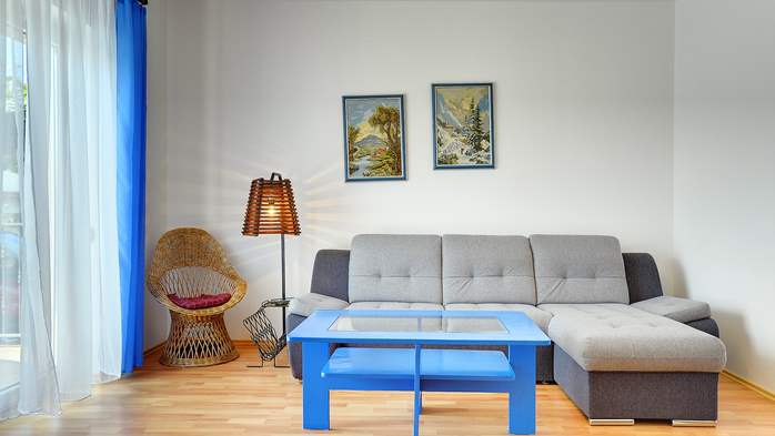 Komfortable und geräumige Wohnung für 5 Personen in Medulin, WiFi, 2