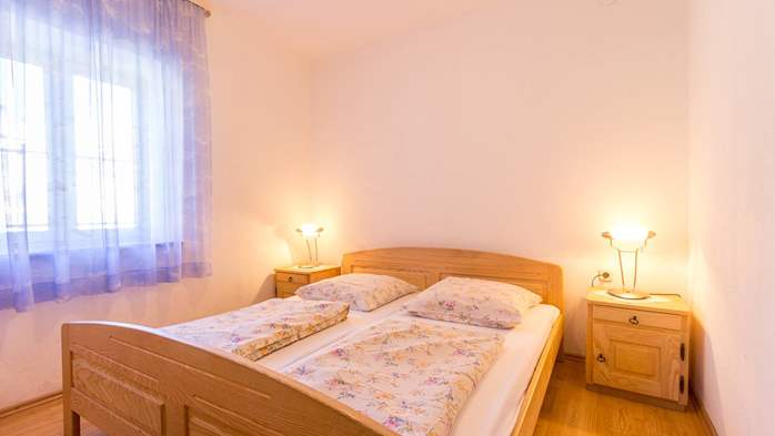 Ein-Zimmer-Wohnung für 3 Personen mit Gemeinschaftspool, WLAN, 6