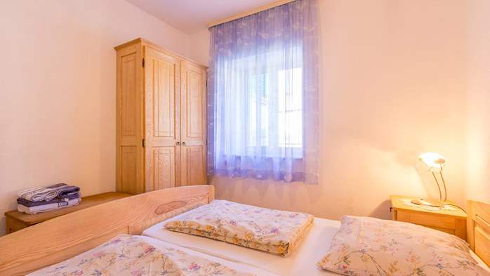 Ein-Zimmer-Wohnung für 3 Personen mit Gemeinschaftspool, WLAN, 7