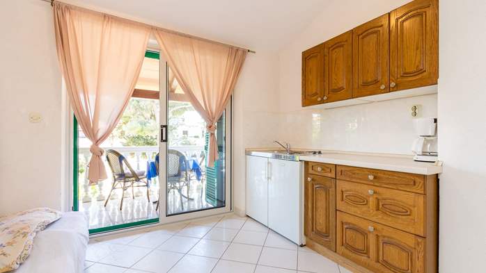 Apartment mit Gemeinschaftspool, in ruhiger Lage für 3 Personen, 1