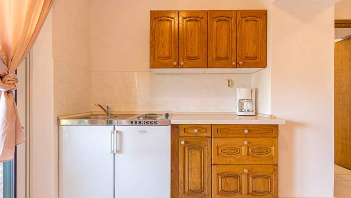 Apartment mit Gemeinschaftspool, in ruhiger Lage für 3 Personen, 2