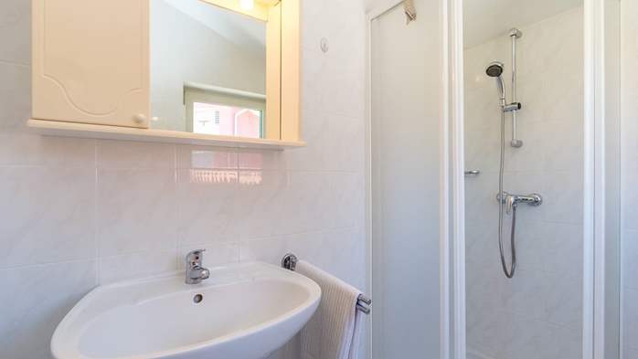 Apartment mit Gemeinschaftspool, in ruhiger Lage für 3 Personen, 3