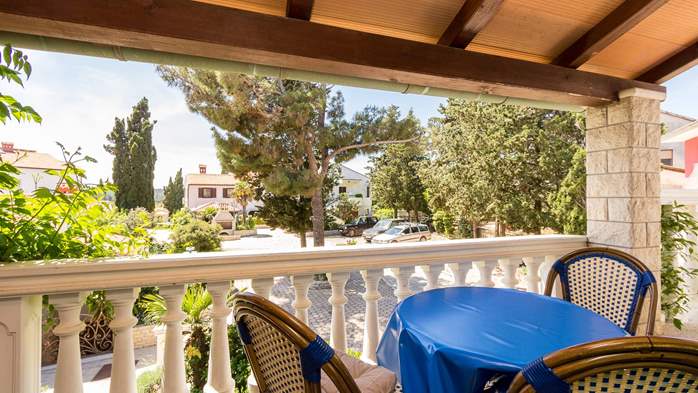 Apartment mit Gemeinschaftspool, in ruhiger Lage für 3 Personen, 11