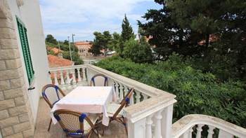 Apartment for 4 persons, private balcony, WiFi, shared pool, 2