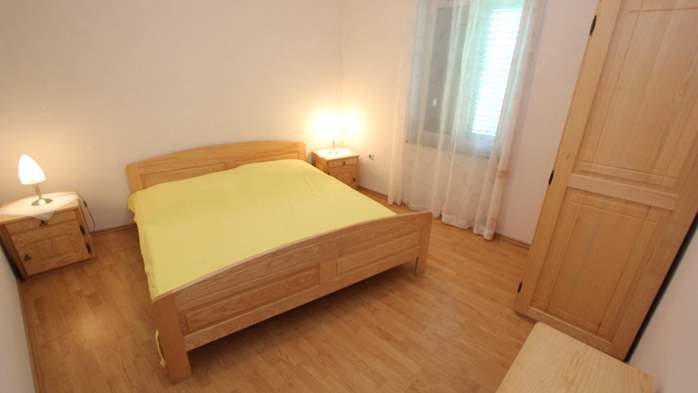 Apartment für 4 Personen, eigener Balkon, WLAN, Gemeinschaftspool, 8