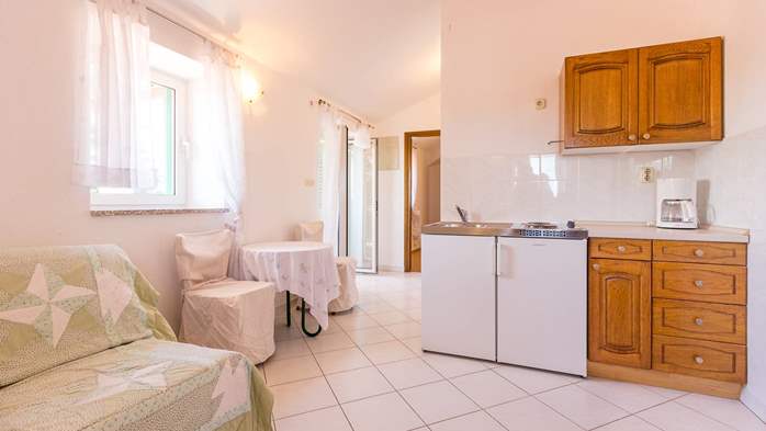 Einfache Wohnung für 3 Personen in Medulin mit Gemeinschaftspool, 4