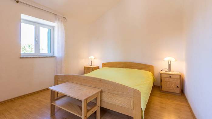 Einfache Wohnung für 3 Personen in Medulin mit Gemeinschaftspool, 5