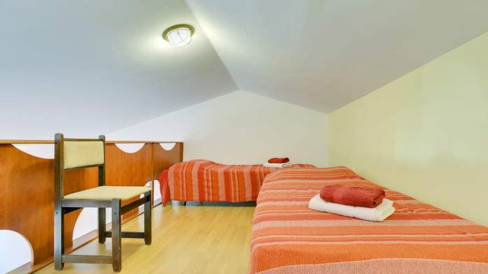 Apartment für 4 Personen in Medulin mit Schlafzimmer und Galerie, 3