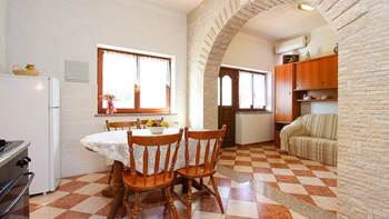 Apartment with double bed and private terrace for 2 persons, 5