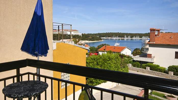 Apartment with sea view with two bedrooms for four persons, 10