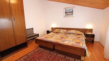 Two bedroom apartment, 100 m from the sea, 4 persons, SAT-TV, 3