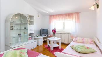 Apartment in the attic with an unbeatable sea view in Pula, 6