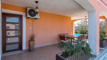 Sweet and lovely apartment with outdoor pool for 5 persons, 11