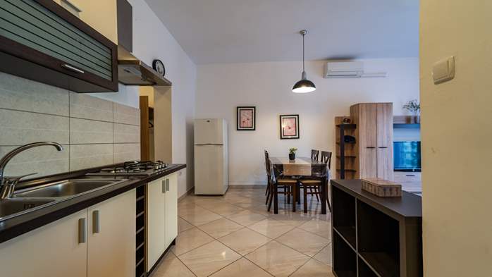 Apartment for 4 persons on the ground floor with one bedroom, 5