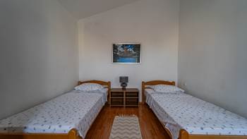 Apartment in ruhiger Lage mit Blick auf den gemeinsamen Außenpool, 8