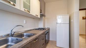 Große 3-Zimmer-Wohnung für 8 Personen, Balkon, Gemeinschaftspool, 5